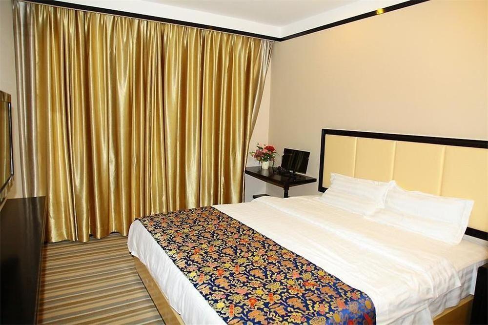 Brilliantskyboutique Hotel Zhuhai Exterior photo